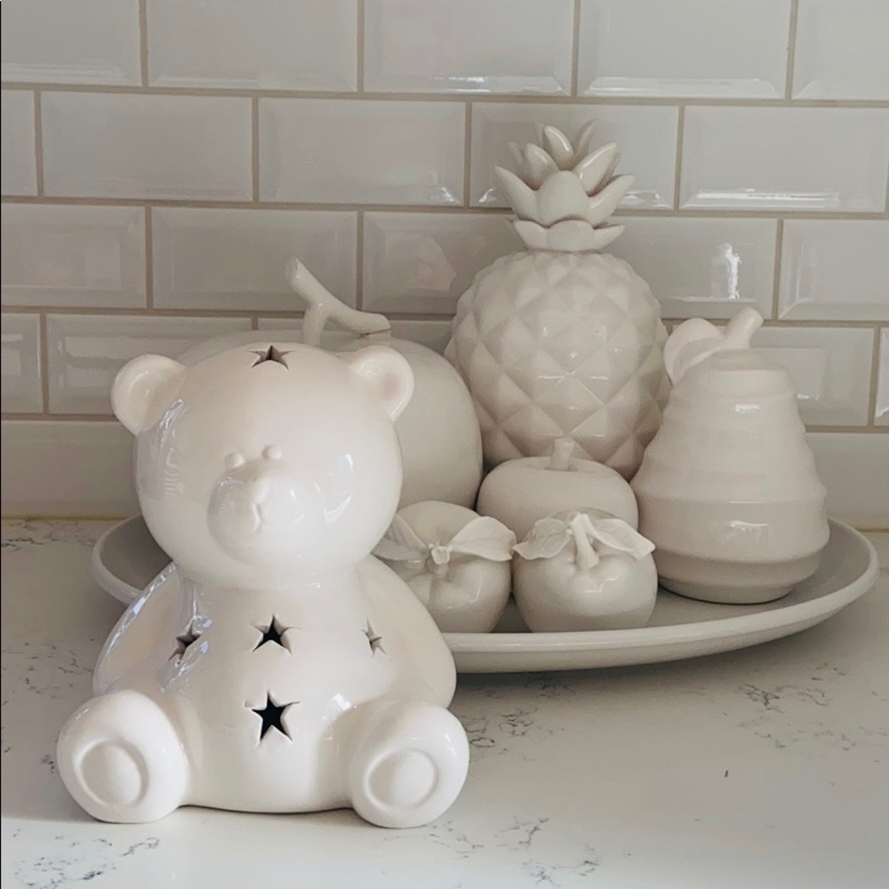 Lila & Jack White Ceramic Bear Cordless Lamp - Picture 2 of 15